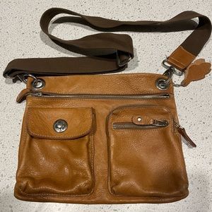 SOLD ✨ ROOTS | Village Crossbody